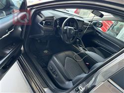 تۆیۆتا کامری